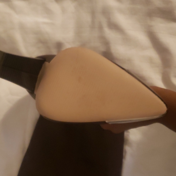 Boots (they are burgundy) that wasn't an option - Picture 3 of 3